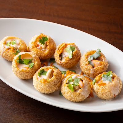 Chitwan Rhino Restaurant and Bar (チタワン ライノ レストランアンドバル) 사진 3