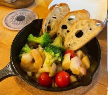 HARUMAKI酒場 ウツギ 사진 2