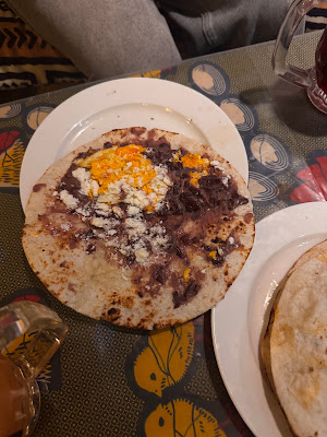 中米料理&バー Catracho（カトラッチョ） 사진 2