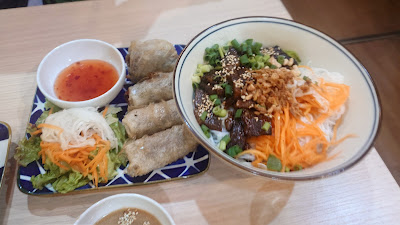 ベトナム料理居酒屋 ダナン町 사진 3