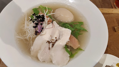清湯豚骨白醤油拉麺 LABO麺 사진 2