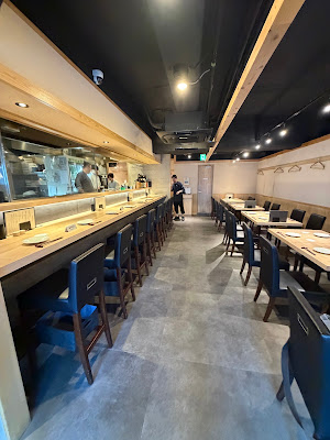 鶏料理 炭火焼 あらた 사진 3