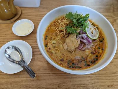 soi345 タイビストロ&カオソーイ専門店 사진 3