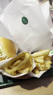 MOS BURGER Kappabashi Shop 사진 2