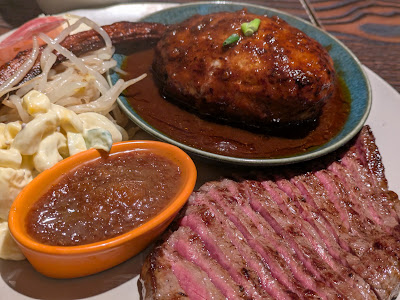 Mrs. Danger Hamburger & Steak Restaurant 사진 4