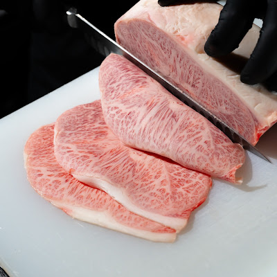 やきにく牛三おおつか 사진 2