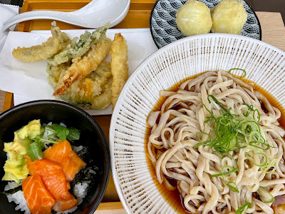 うどん茶房 KAKAYA 東武池袋店 사진 3