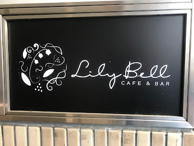 Cafe＆Bar Lily Bell 사진 2