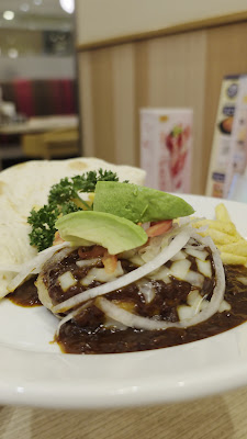Denny's Ikebukuro Meiji-dori 사진 2