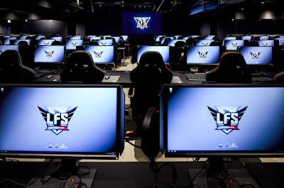 LFS(ルフス) 池袋 esports Arena 사진 4