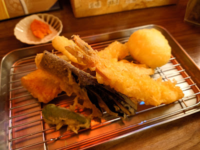 串天ぷらと日本酒創作居酒屋 天坊 사진 4