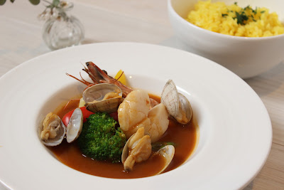 ＣＵＲＲＹ＆ＢＩＳＴＲＯ ＤＯＯＲ 사진 2