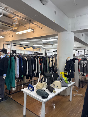 kindal shibuya jinnan second hand store 사진 2
