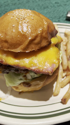 MARY BURGER 西武渋谷 사진 2