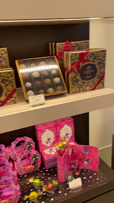 GODIVA Shiodome City Center Store 사진 2