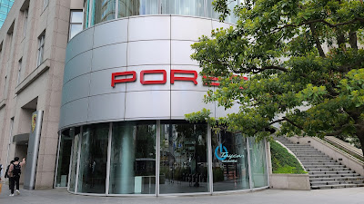 PORSCHE Studio Ginza 사진 3