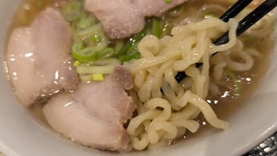 Kitakata Ramen BAN NAI Uchisaiwaicho guard shita 사진 2