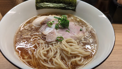 ラーメン GINZA TON BOX 銀座本店 사진 2