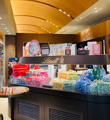 Lindt Yūrakuchō Marui Store 사진 3