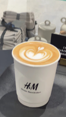 H&M Ginza Coffee Shop 사진 2