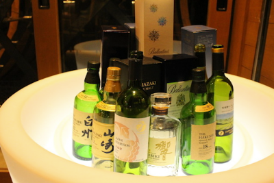 BAR MOMENT 本店 神田駅 バー ウイスキー 사진 2