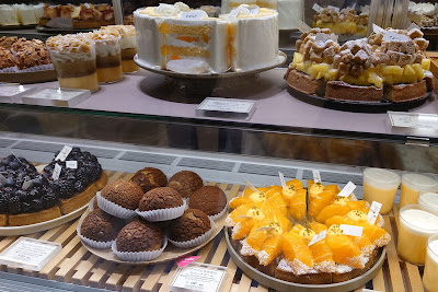 repos by Pâtisserie ease 사진 3