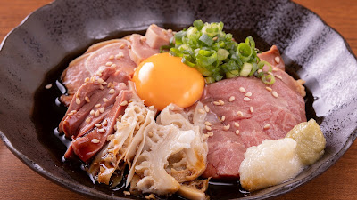 肉酒場 とろっと 新宿三丁目店 사진 3