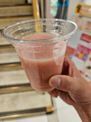 ジューススタンド 旬果 フルーツガーデン 上野松坂屋店 사진 4