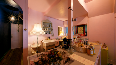 CHOCOLATE JESUS coffee and tea room 사진 3
