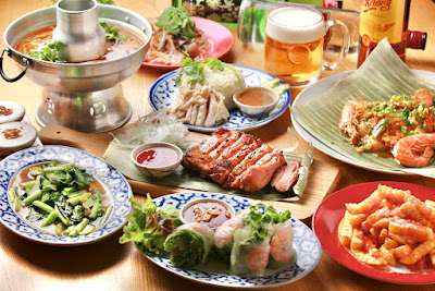 タイ料理＆パクチー酒場 居空間 사진 3