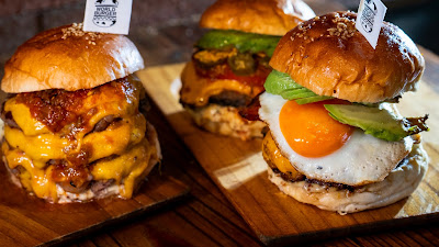 WORLD BURGER Ikebukuro East Store 사진 3