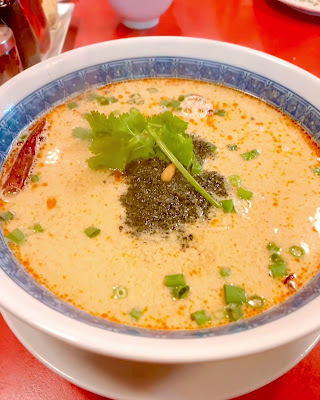 上海チキンの大塚小閣樓 사진 2