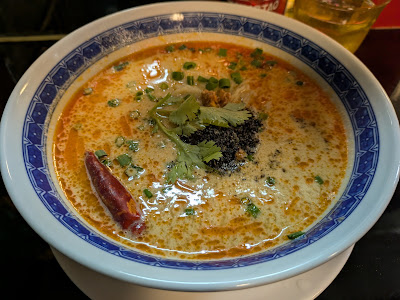 上海チキンの大塚小閣樓 사진 3
