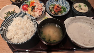 とろろ屋アトレヴィ大塚店 사진 2