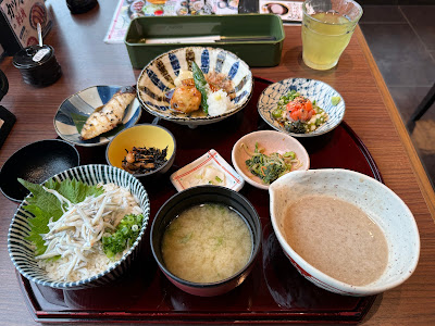 とろろ屋アトレヴィ大塚店 사진 5