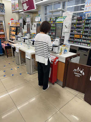 로손 니혼바시혼쵸2쵸메점 사진 2