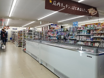 LAWSON Kabukicho 2 Chome West Store 사진 4