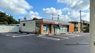 セブン-イレブン 足立加賀２丁目店 사진 5