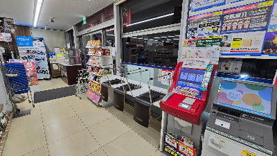 Lawson 사진 3