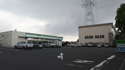 FamilyMart 사진 4