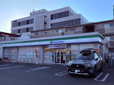 FamilyMart 사진 3