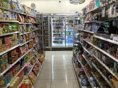 Lawson 사진 2