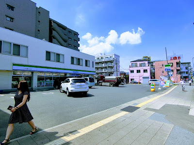FamilyMart 사진 3