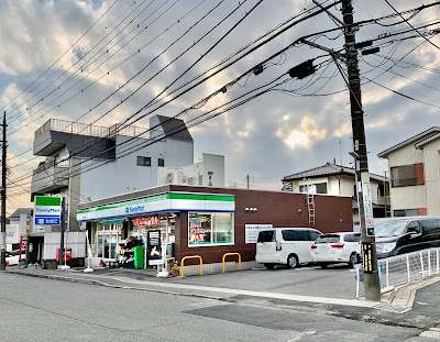 FamilyMart 사진 4