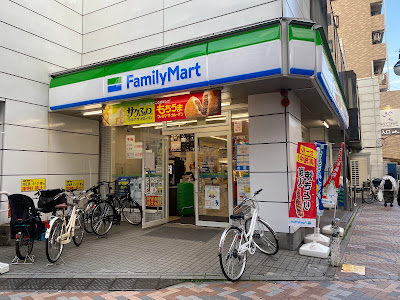 FamilyMart 사진 3