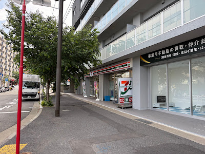 セブン-イレブン川崎鷺沼店 사진 3