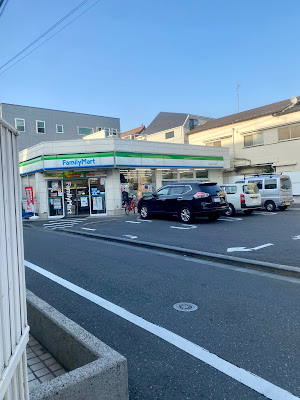 FamilyMart 사진 2