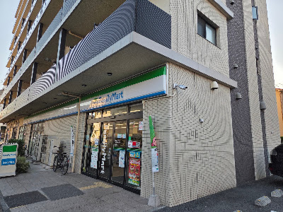 FamilyMart 사진 3