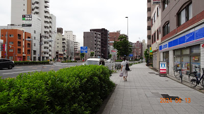 Lawson 사진 5