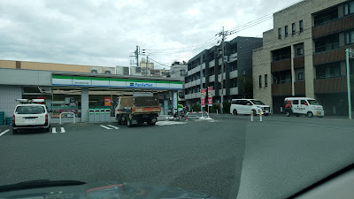FamilyMart 사진 2
